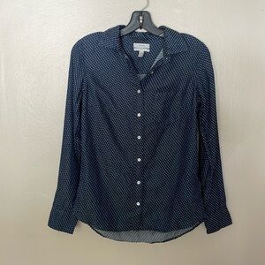 EUC J.Crew Women’s Boy Shirt. Size 2